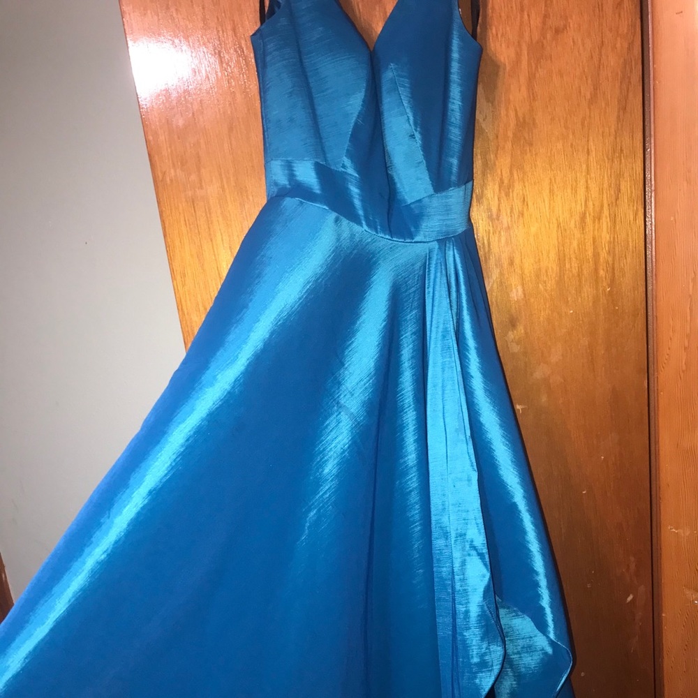 Prom Dress - Picture 2 of 7